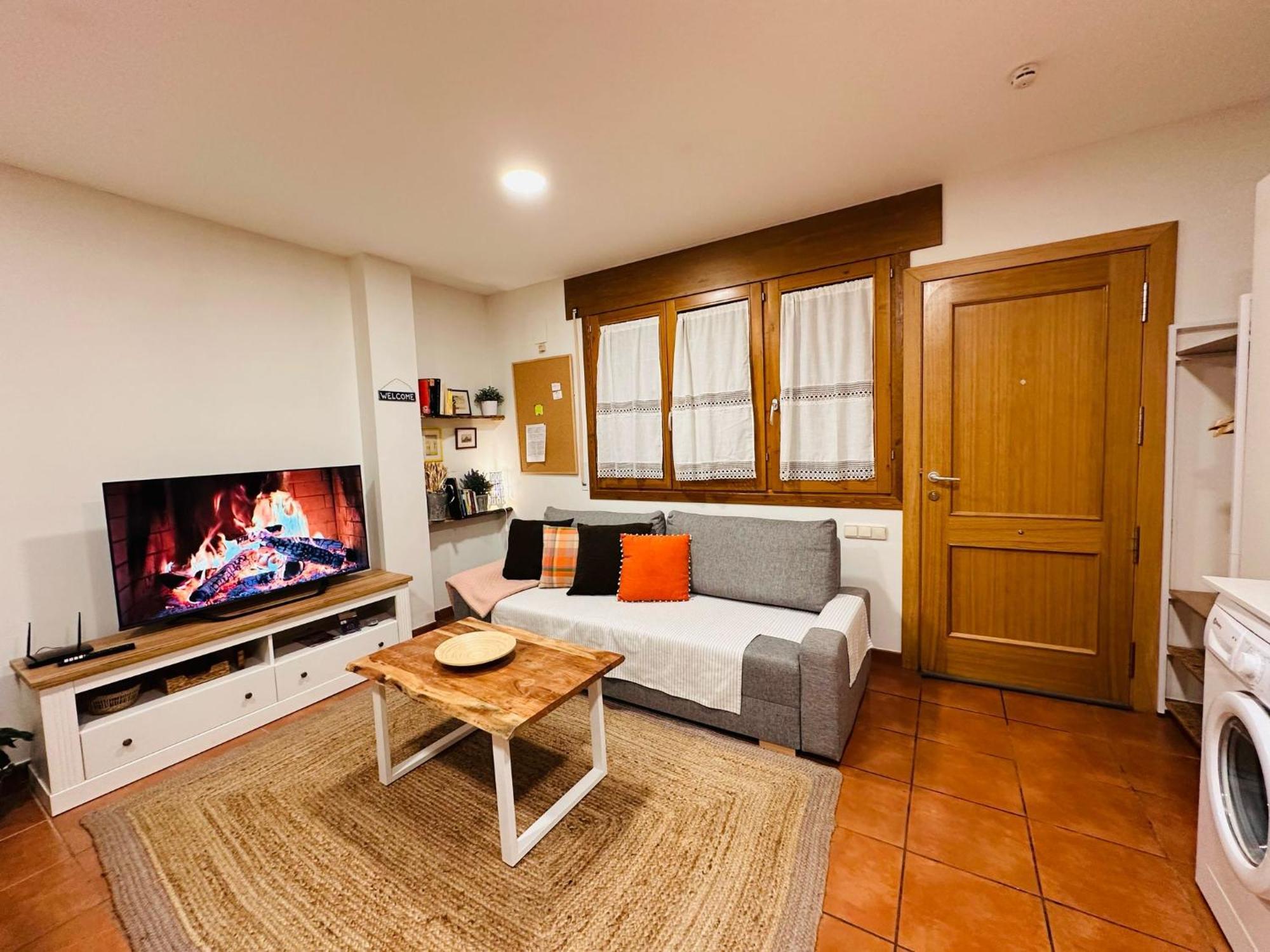 Apartamento Acogedor Pineta Bielsa Bagian luar foto
